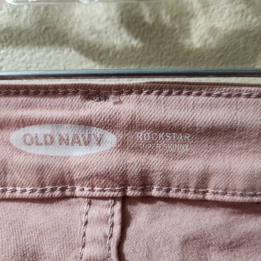 Old Navy, stretchable, creamy pink denim, skinny jeans, size 10 - Picture 2 of 3